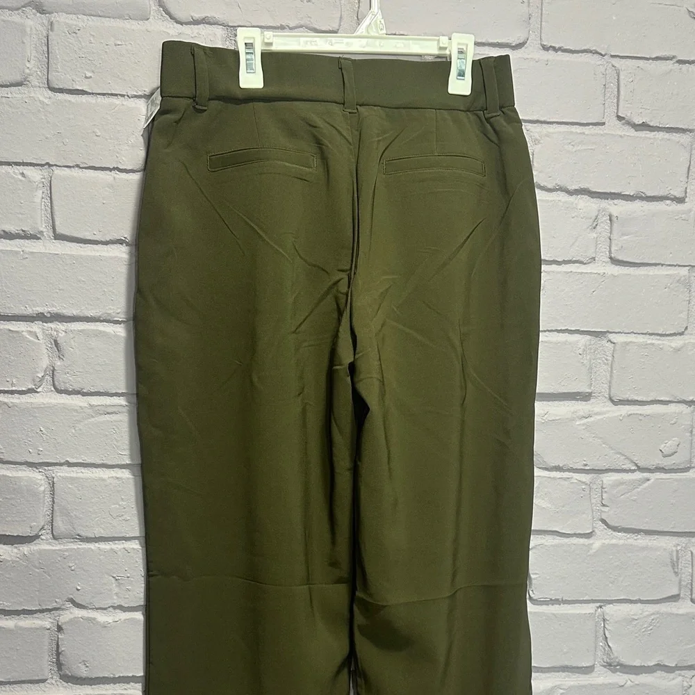 NEW Maurices Men's Dark Green Chinos size 8